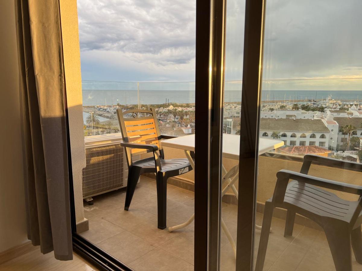 Apartment Sol Carihuela Torremolinos Dış mekan fotoğraf