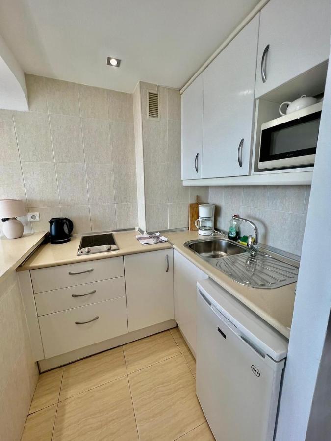 Apartment Sol Carihuela Torremolinos Dış mekan fotoğraf